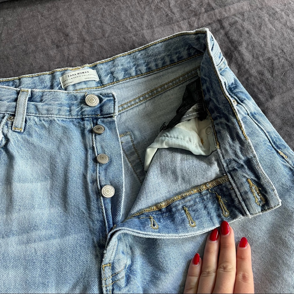 Zara Straight Jean - Picture 9 of 9